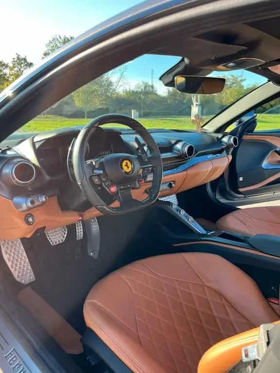Ferrari 812 6.5 V12 Superfast DCT F1 - 03/2020-photo-12