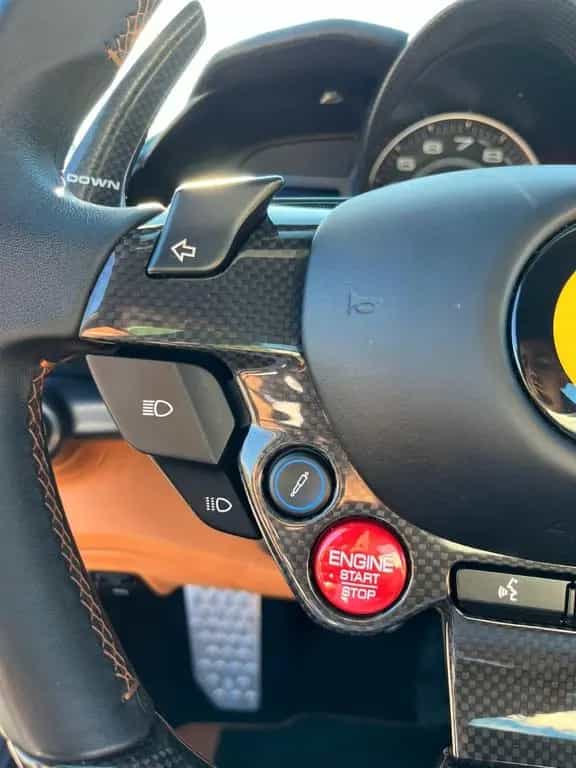 Ferrari 812 6.5 V12 Superfast DCT F1 - 03/2020-photo-7