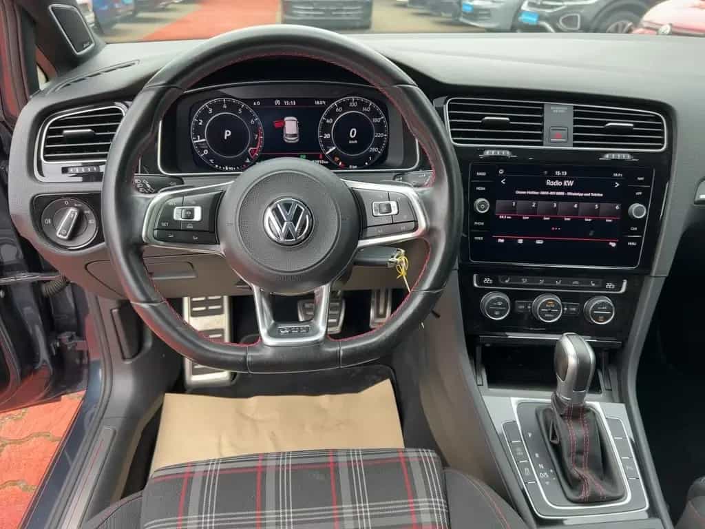 Volkswagen Golf VII GTI 2.0 TSI DSG ACC+LED+DYNAUDIO+RFK+SH 04/2018-photo-8