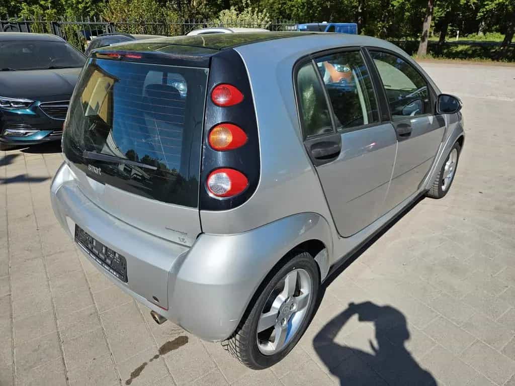 Smart ForFour forfour Basis 80 kW 01/2007-photo-5
