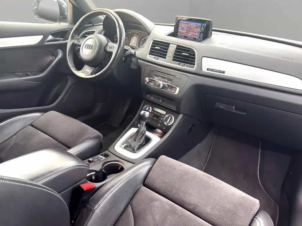Audi Q3 2.0 TFSI quattro S line Competition*20"*Navi* 01/2015-photo-12