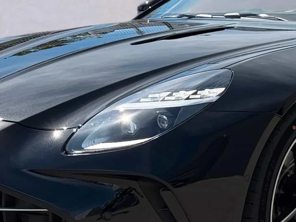 Aston Martin V8 Vantage Vantage S Roadster | Onyx Black | InteriorCarbon null-photo-4