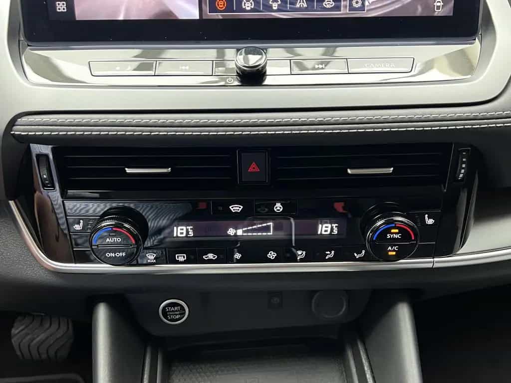Nissan Qashqai N-Connecta CarPlay 360°Kamera Winter-Pak 01/2025-photo-16