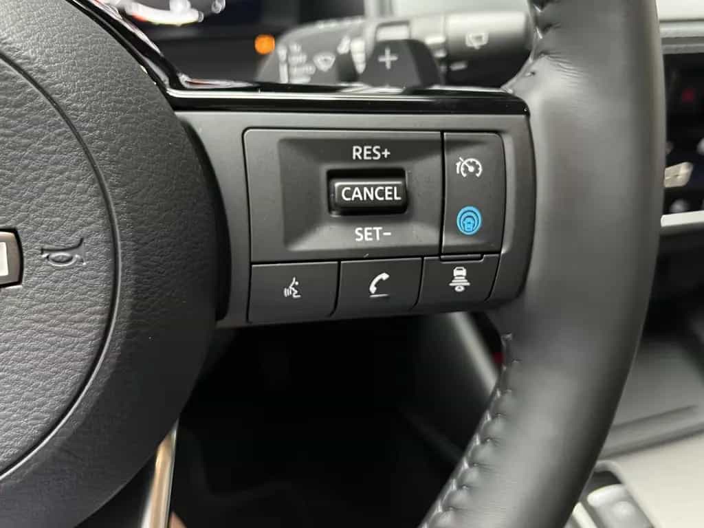 Nissan Qashqai N-Connecta CarPlay 360°Kamera Winter-Pak 01/2025-photo-22