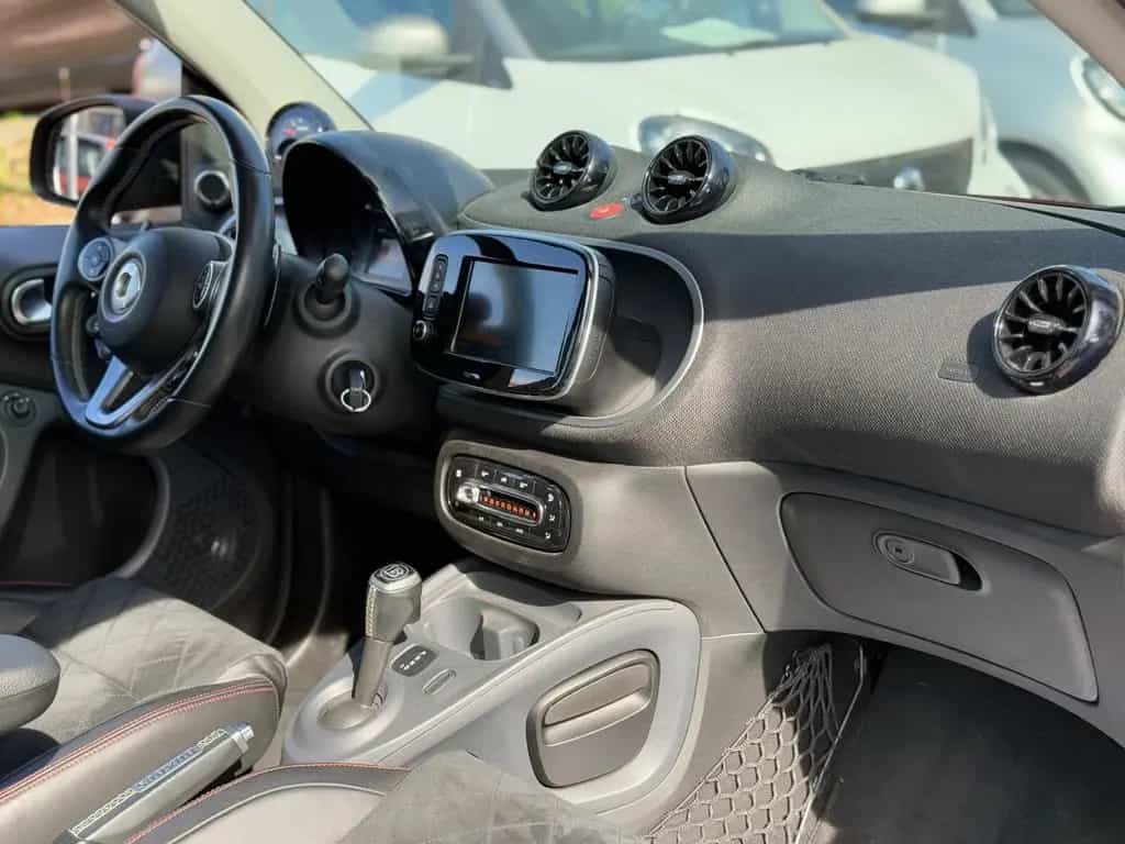 Smart ForTwo 04/2018-photo-23