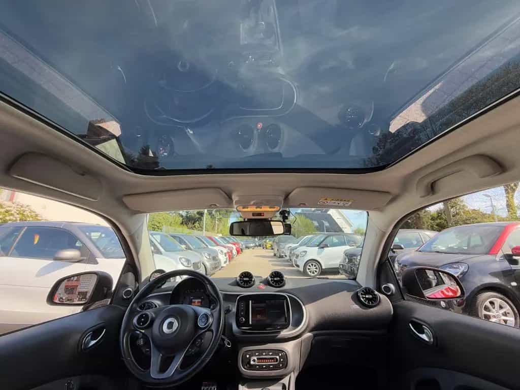 Smart ForTwo 04/2018-photo-30