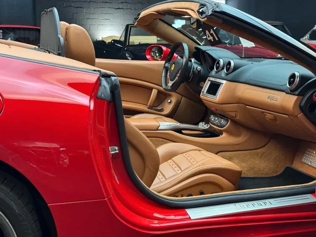 Ferrari California 30/JW Zust./SH gepflegt/Garantieverl. 07/2013-photo-17