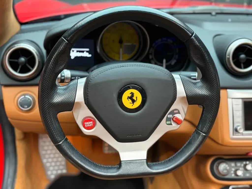 Ferrari California 30/JW Zust./SH gepflegt/Garantieverl. 07/2013-photo-25
