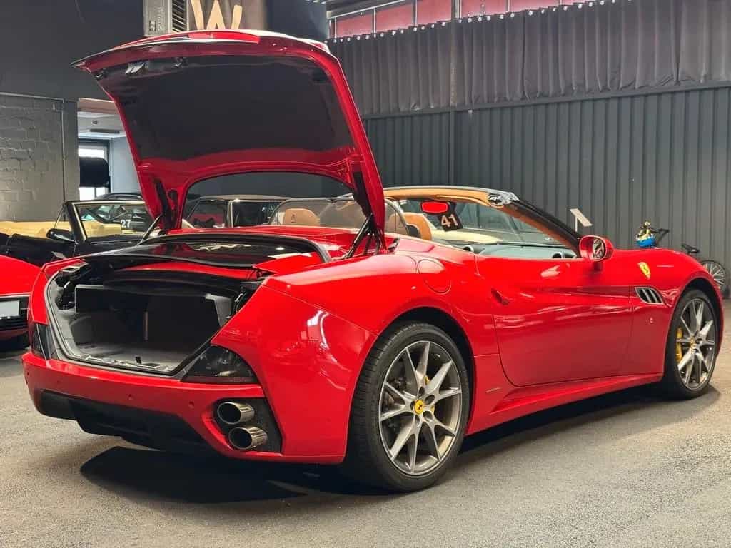 Ferrari California 30/JW Zust./SH gepflegt/Garantieverl. 07/2013-photo-26