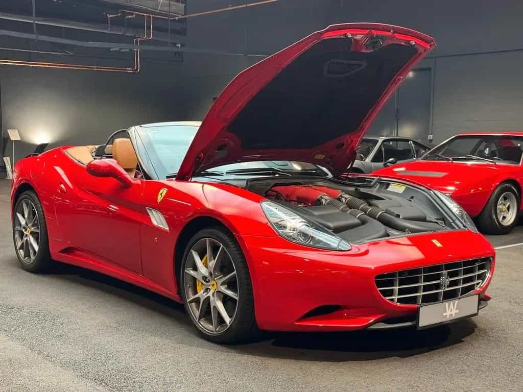 Ferrari California 30/JW Zust./SH gepflegt/Garantieverl. 07/2013-photo-29