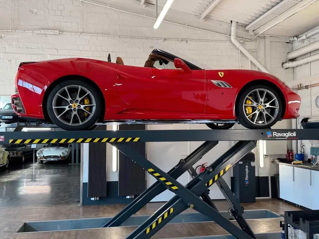 Ferrari California 30/JW Zust./SH gepflegt/Garantieverl. 07/2013-photo-35
