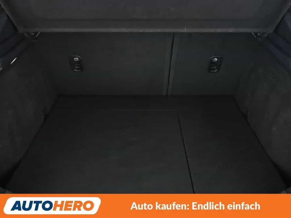 Mazda CX-30 2.0 Skyactiv-G Mild-Hybrid Selection 2WD 01/2022-photo-17