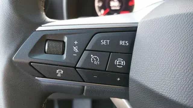 Seat Leon Sportstourer 1.5 TSI DSG Style 5-J-GARANTIE 05/2022-photo-11