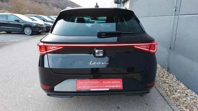 Seat Leon Sportstourer 1.5 TSI DSG Style 5-J-GARANTIE 05/2022-photo-6