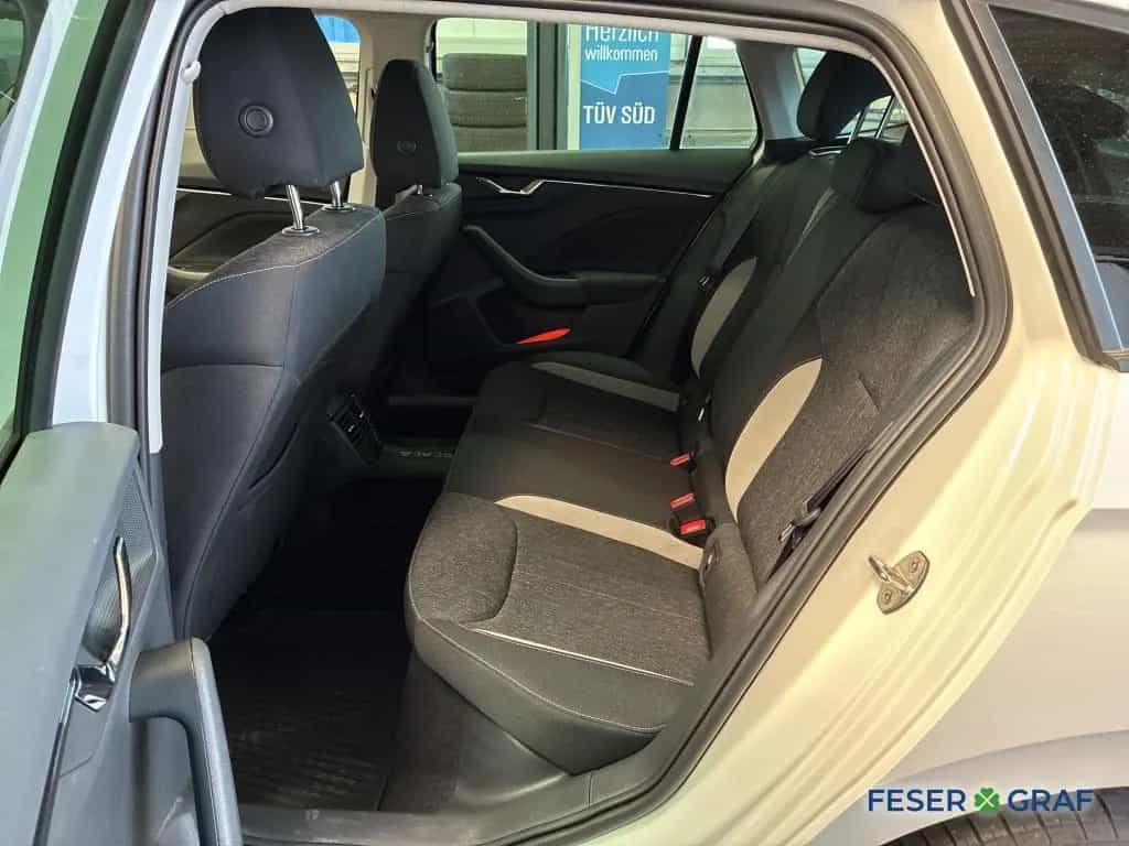 Skoda Scala Style 1.5 TSI Navi Virtual LED SHZ PDC 02/2023-photo-7