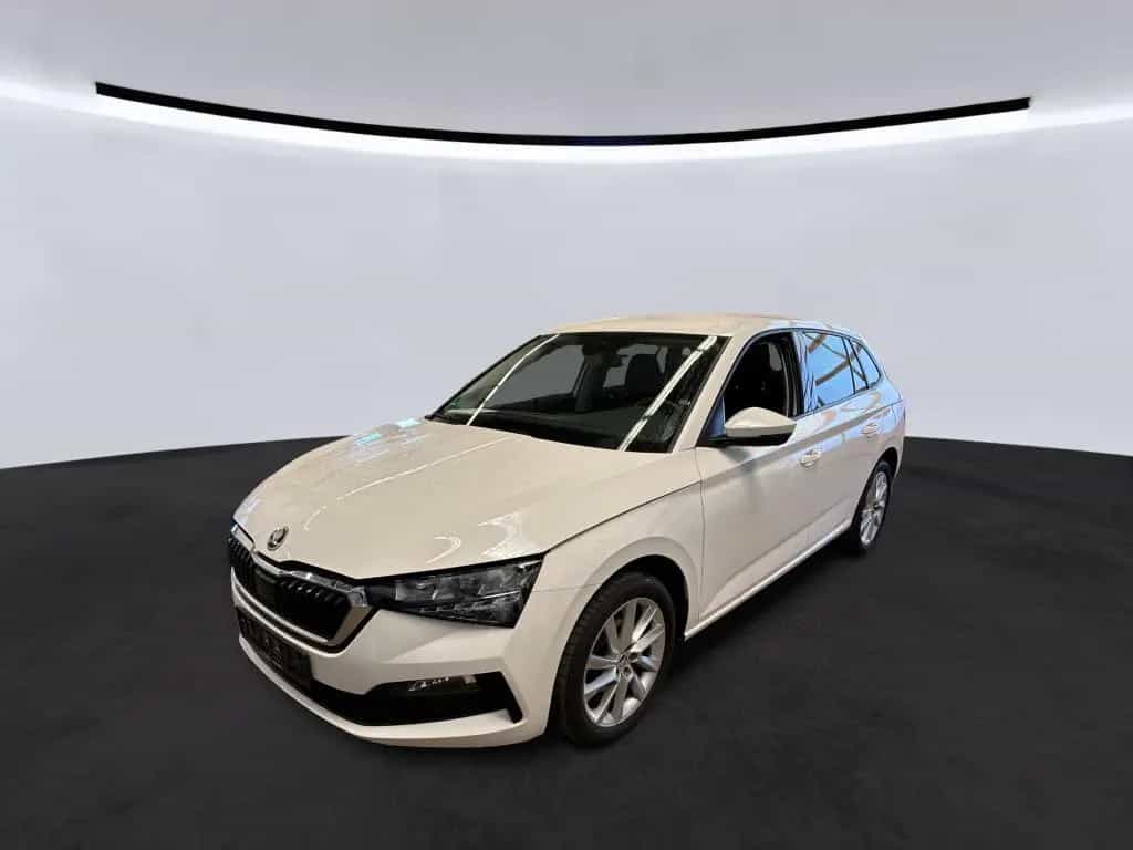 Skoda Scala Style 1.5 TSI Navi Virtual LED SHZ PDC 02/2023-photo-9