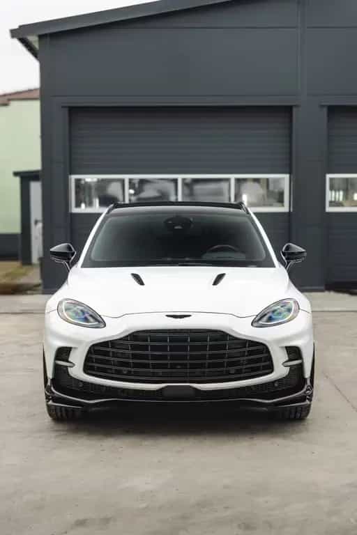 Aston Martin DBX 4.0 V8 DBX707 06/2023-photo-4