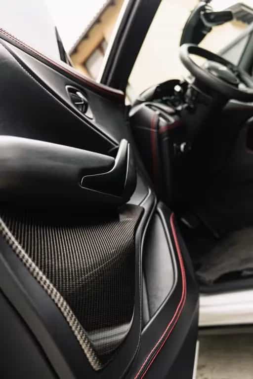 Aston Martin DBX 4.0 V8 DBX707 06/2023-photo-8
