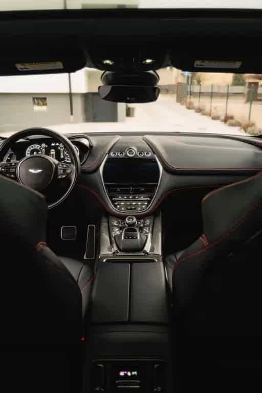 Aston Martin DBX 4.0 V8 DBX707 06/2023-photo-9