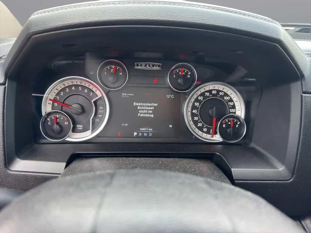 Dodge RAM 1500 Night Edition 5.7L V8 HEMI 05/2018-photo-11