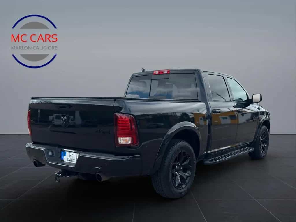 Dodge RAM 1500 Night Edition 5.7L V8 HEMI 05/2018-photo-3