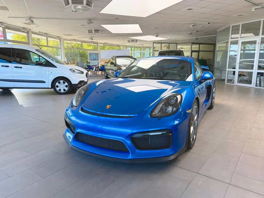 Porsche Cayman GT4 02/2016-photo-0