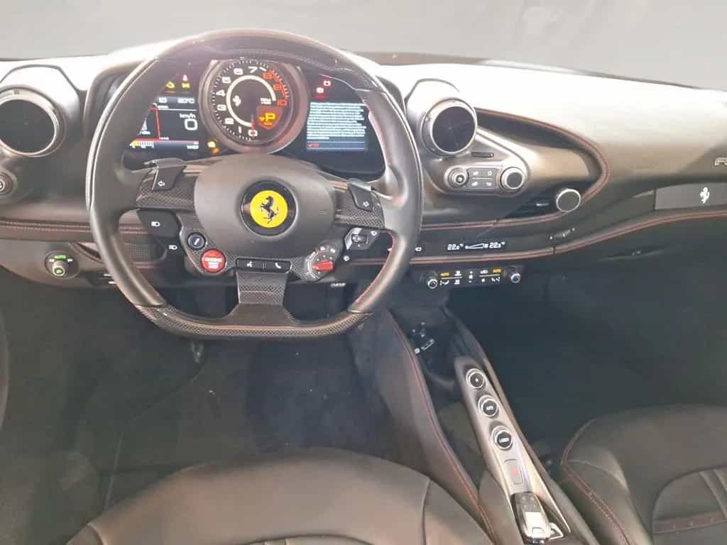 Ferrari F8 Spider 02/2022-photo-10