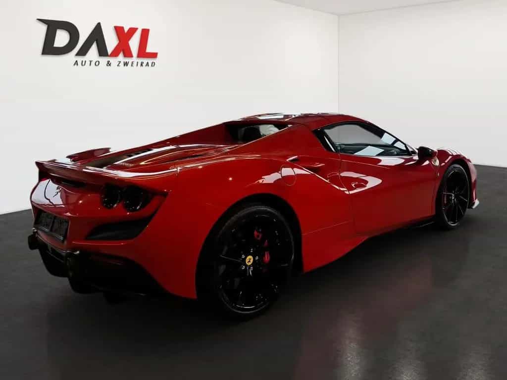 Ferrari F8 Spider 02/2022-photo-4