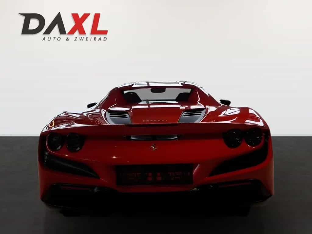 Ferrari F8 Spider 02/2022-photo-5