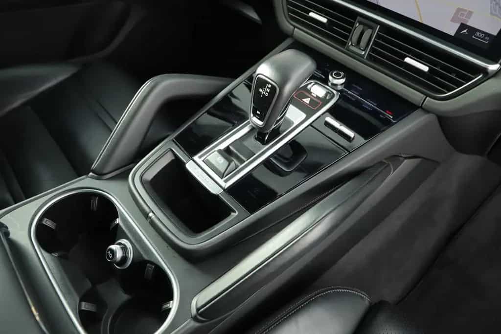 Porsche Cayenne S PANO LUFT AHK APPROVED ALCA-HIMMEL CPL 07/2018-photo-21