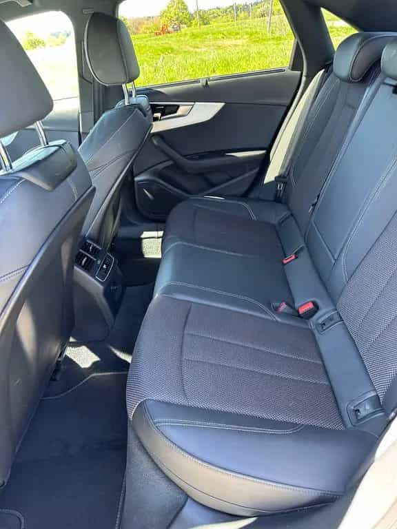 Audi A4 35 TFSI S tronic S line S line 09/2019-photo-6