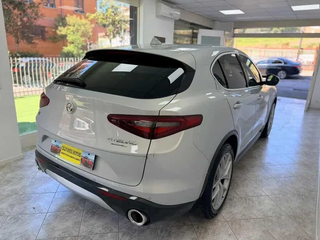 Alfa Romeo Stelvio 2.2 210 CV Q4 Veloce anno 10/ 10/2020-photo-3