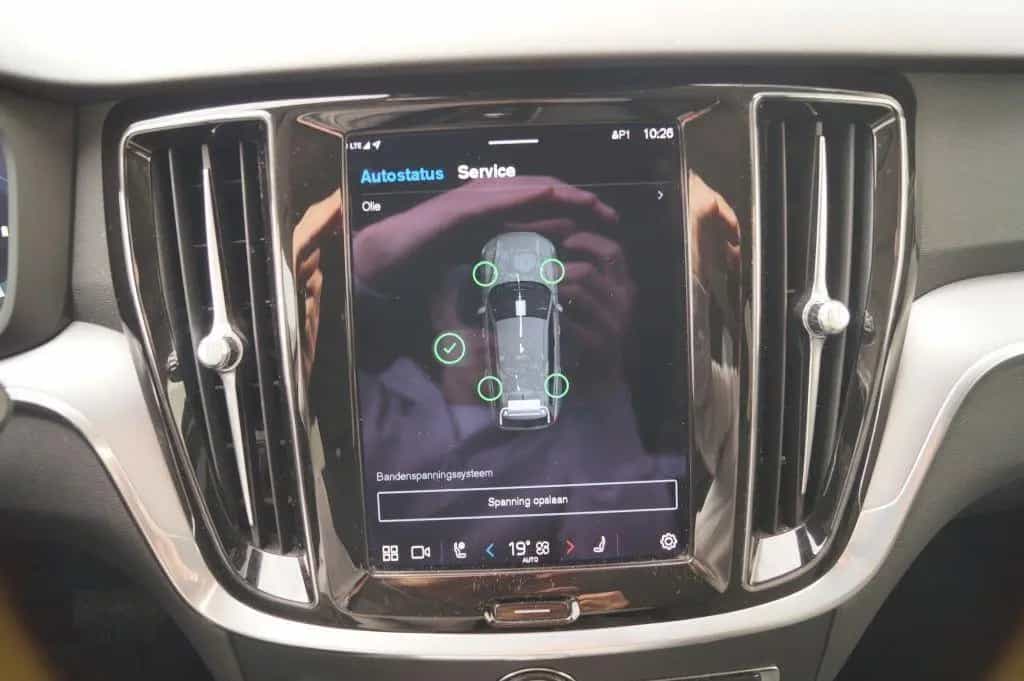 Volvo V60 2.0 B4 197pk automatik Core -NAVI-ECC-LED-CA 02/2023-photo-13
