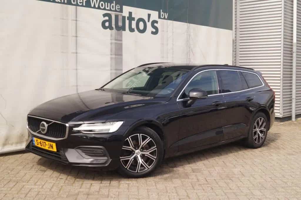 Volvo V60 2.0 B4 197pk automatik Core -NAVI-ECC-LED-CA 02/2023-photo-2