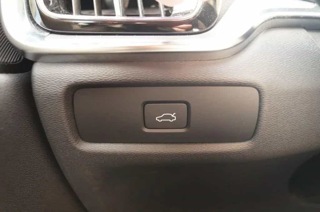 Volvo V60 2.0 B4 197pk automatik Core -NAVI-ECC-LED-CA 02/2023-photo-23
