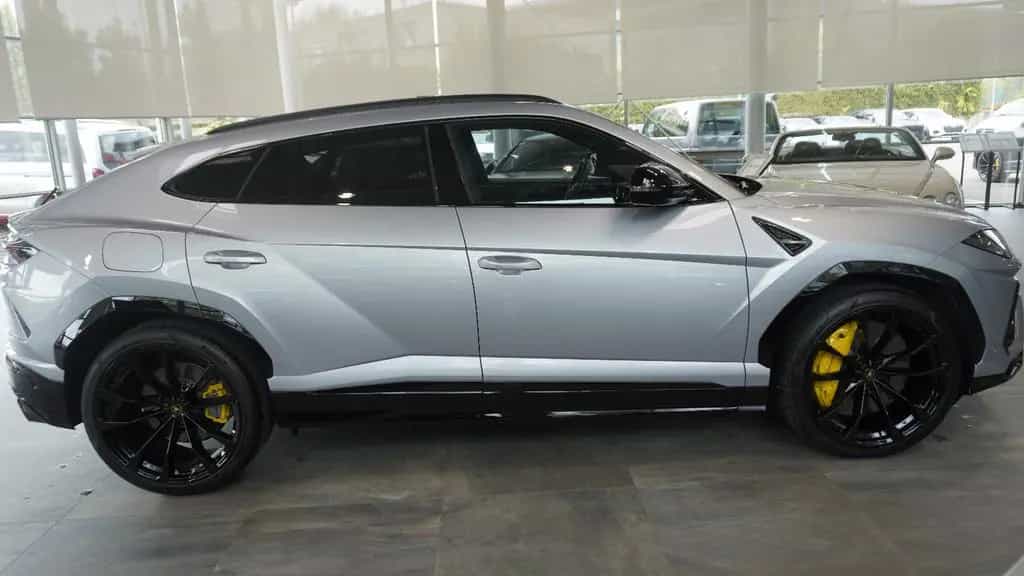 Lamborghini Urus 4.0 V8 Sport*PANO*SOFT*B&O*23" 03/2023-photo-3