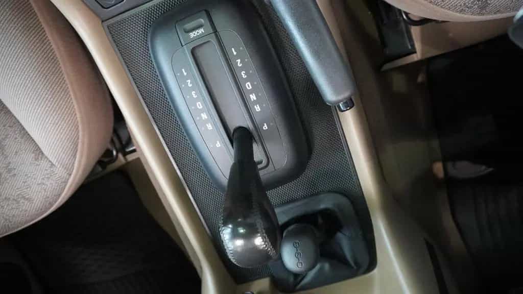 Land Rover Discovery V8*RARITÄT*7-SITZER*LEDER*GSHD 05/2000-photo-16