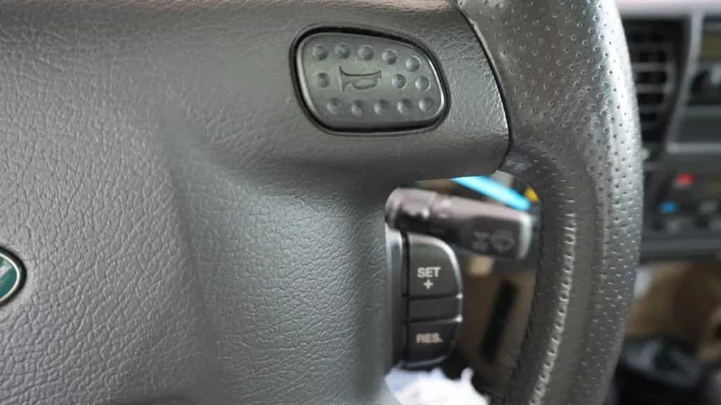 Land Rover Discovery V8*RARITÄT*7-SITZER*LEDER*GSHD 05/2000-photo-19