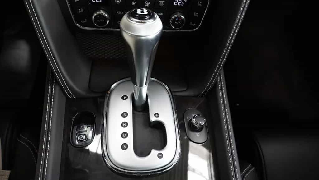 Bentley Continental GTC 6.0 W12*EXCLUSIVE*LIEBHABER 07/2012-photo-22