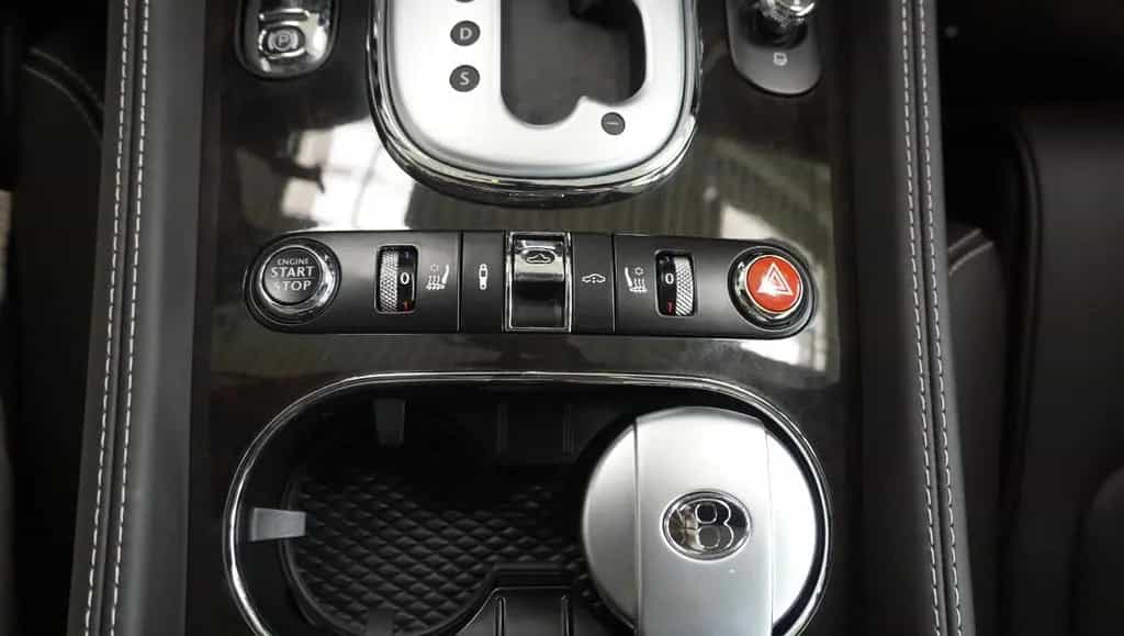Bentley Continental GTC 6.0 W12*EXCLUSIVE*LIEBHABER 07/2012-photo-23