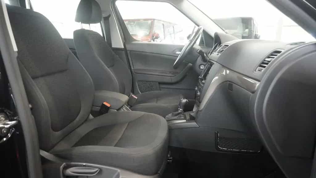 Skoda Yeti Style 4x4*BI-XENON*1-HAND*NAVI* 02/2016-photo-10