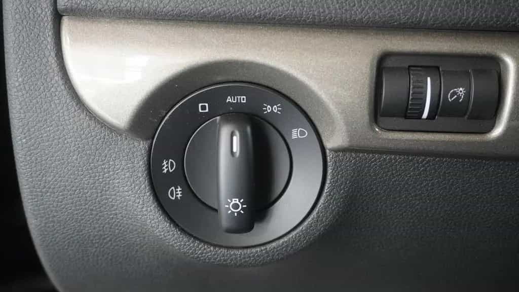Skoda Yeti Style 4x4*BI-XENON*1-HAND*NAVI* 02/2016-photo-19