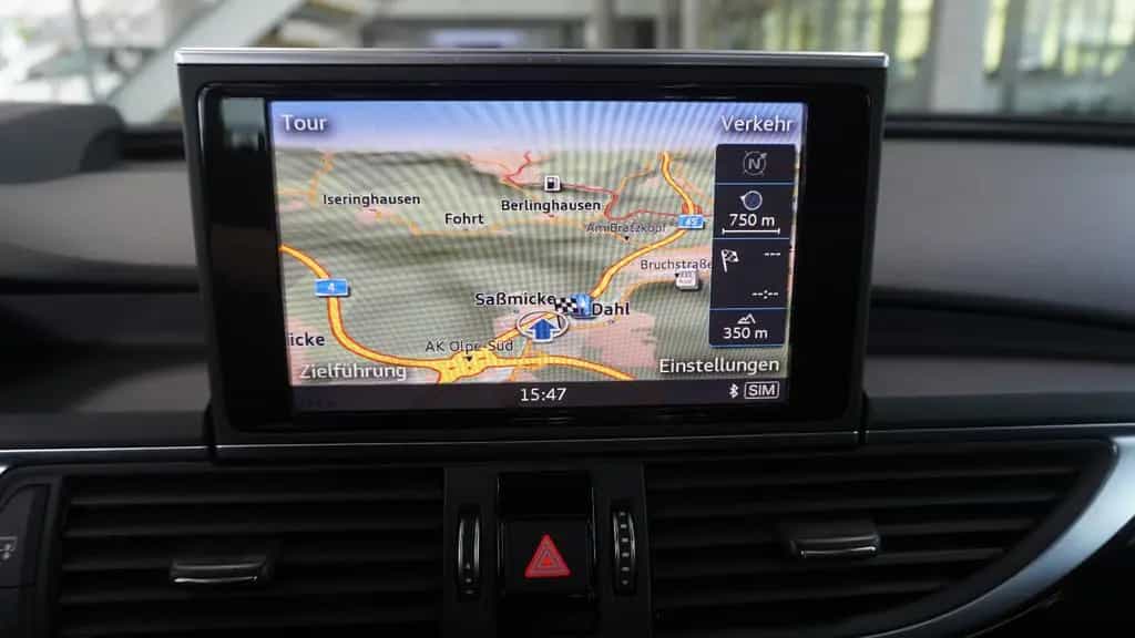 Audi A6 Avant 3.0TDI S-LINE*PANO*RAUTE*HUD*STHZ*LUFT 07/2017-photo-16