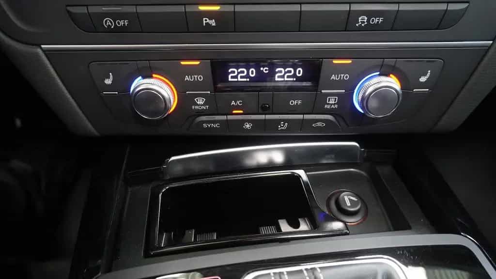 Audi A6 Avant 3.0TDI S-LINE*PANO*RAUTE*HUD*STHZ*LUFT 07/2017-photo-18