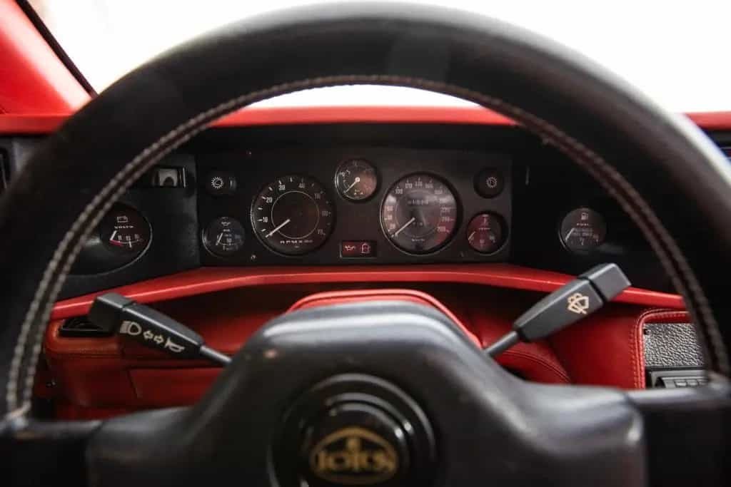 Lotus Esprit Turbo HCi / 2.2 / SWE-car / 81570km 03/1987-photo-15