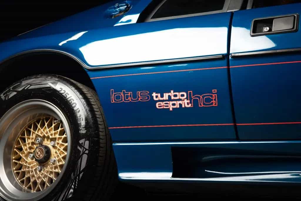 Lotus Esprit Turbo HCi / 2.2 / SWE-car / 81570km 03/1987-photo-18