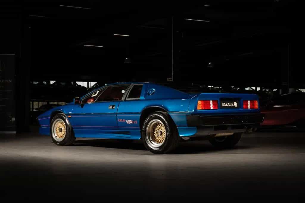 Lotus Esprit Turbo HCi / 2.2 / SWE-car / 81570km 03/1987-photo-3