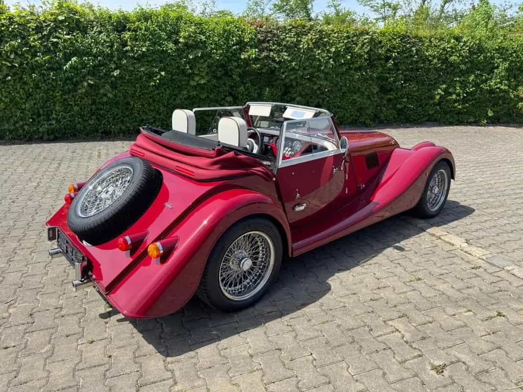 Morgan Plus 4 - Automatik EZ 2025 02/2025-photo-1
