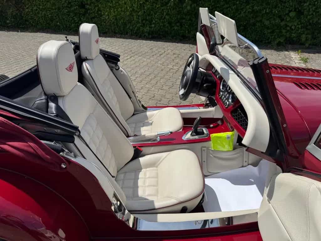 Morgan Plus 4 - Automatik EZ 2025 02/2025-photo-22