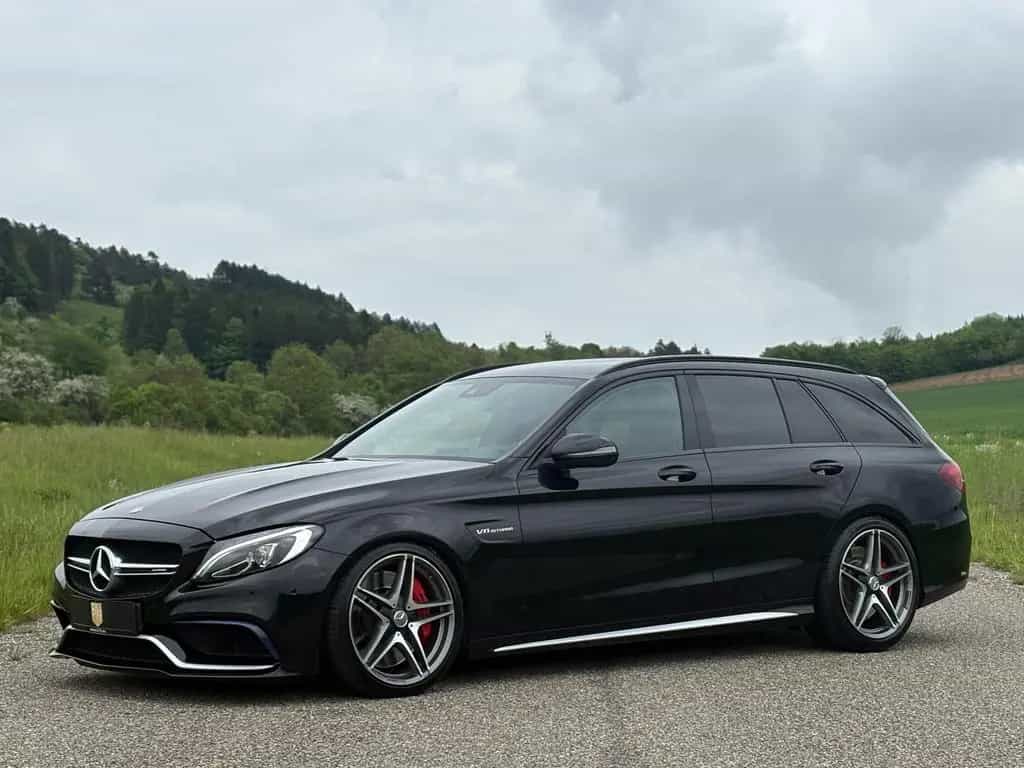 Mercedes-Benz C 63 AMG C 63 S AMG T/Perf.AGA/Comand/Burmester/Kamera/ 09/2015-photo-1